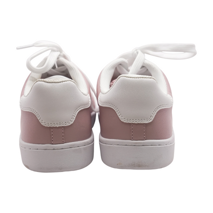 Heyra Low-Top Athletic Shoes