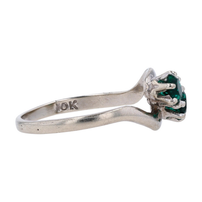10K White Gold Fashion Ring