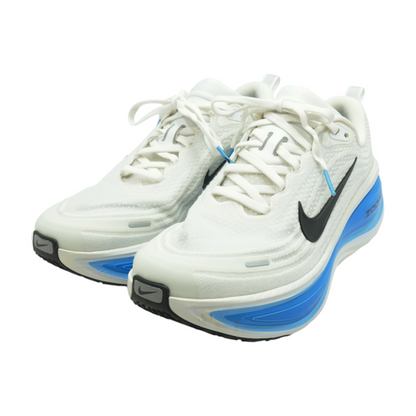 Vomero Plus Low-Top Athletic Shoes