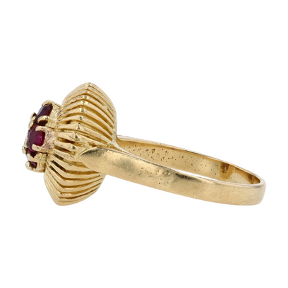 18K Yellow Gold Red Stone Fashion Ring
