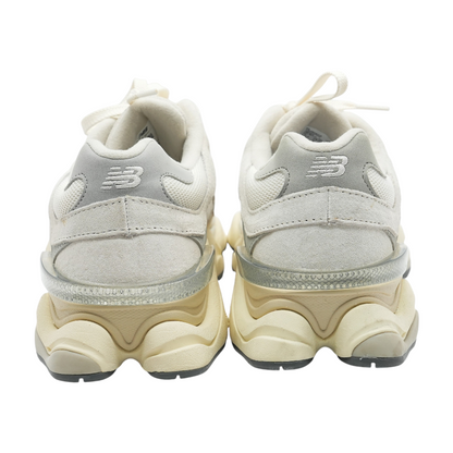 9060 Low-Top Athletic Shoes