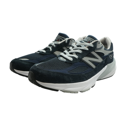 990v6 Low-Top Athletic Shoes
