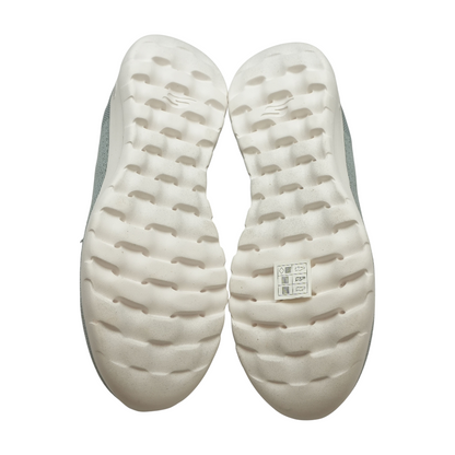 Go Walk Low-Top Athletic Shoes