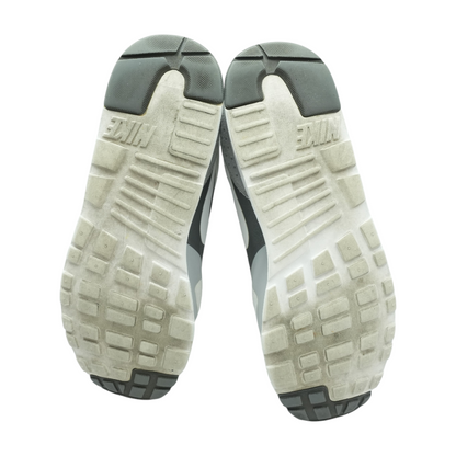 Air Max Tavas Low-Top Athletic Shoes