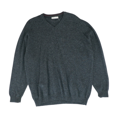 Black Solid Pullover Sweater
