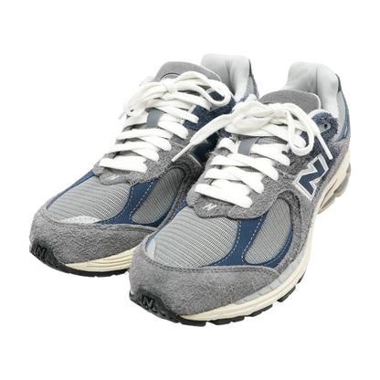 2002R Gray Low Top Athletic Shoes