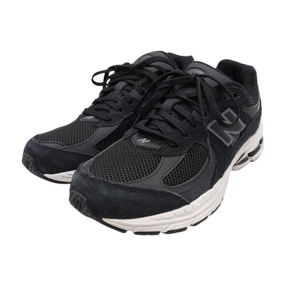 2002R Black Athletic Shoes