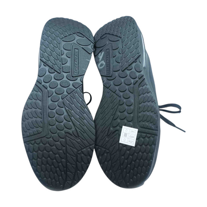 Black Low-Top Athletic Shoes