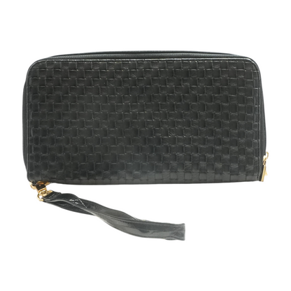 Black Clutch