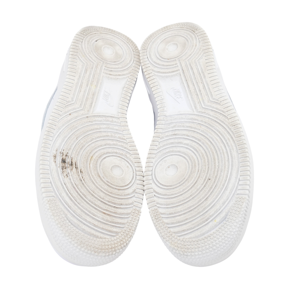 Nike Air Force 1 Low '07 "Triple White" Low-Top Athletic Shoes