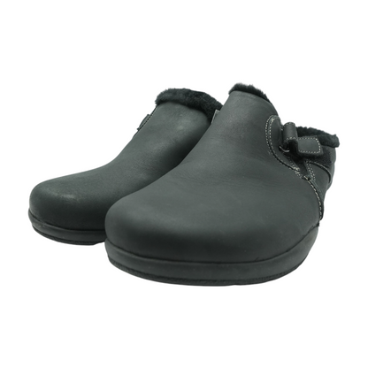 Black Slip-On Flats