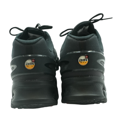 Air Max Dn8 Low-Top Athletic Shoes