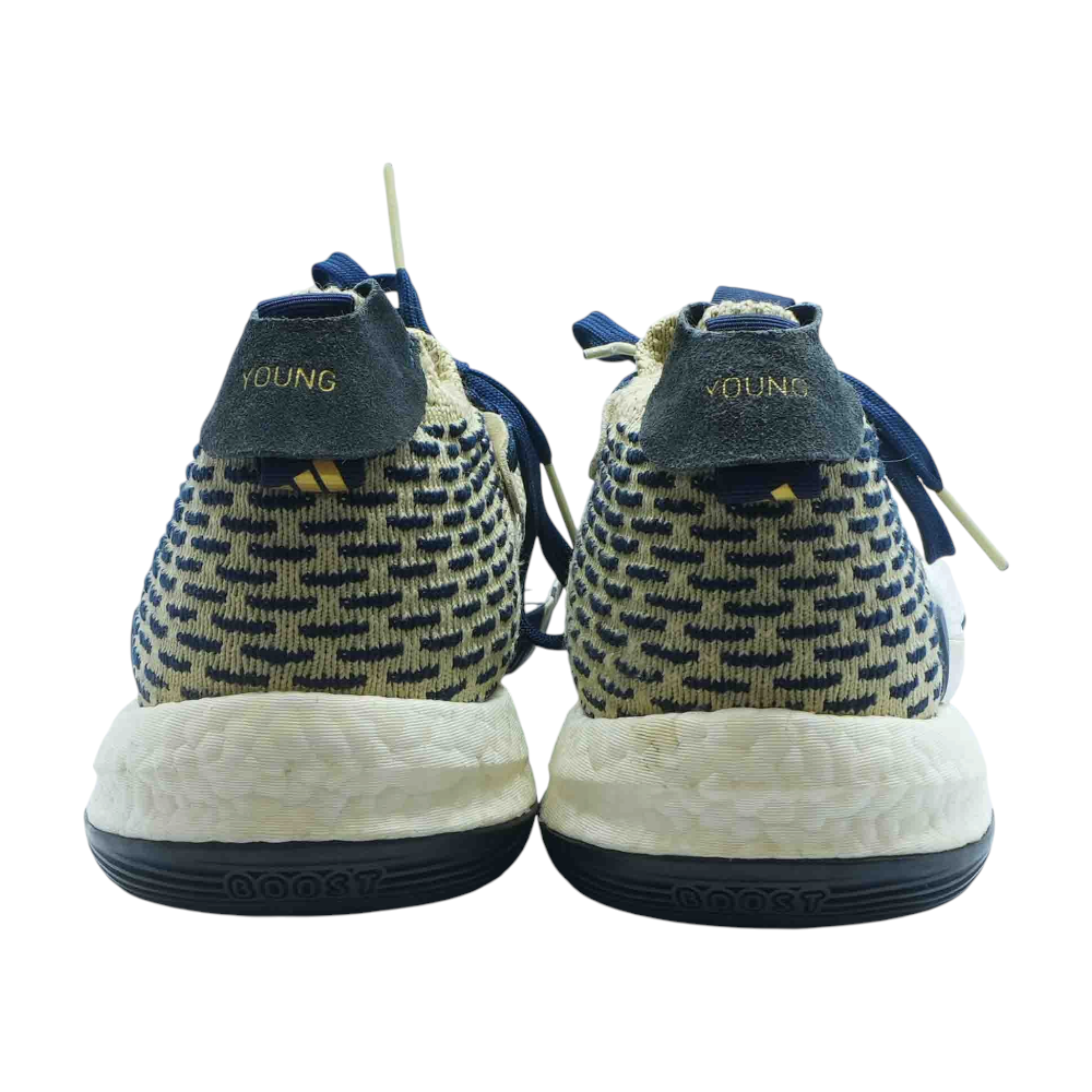 Trae Young 2.0 Low-Top Athletic Shoes