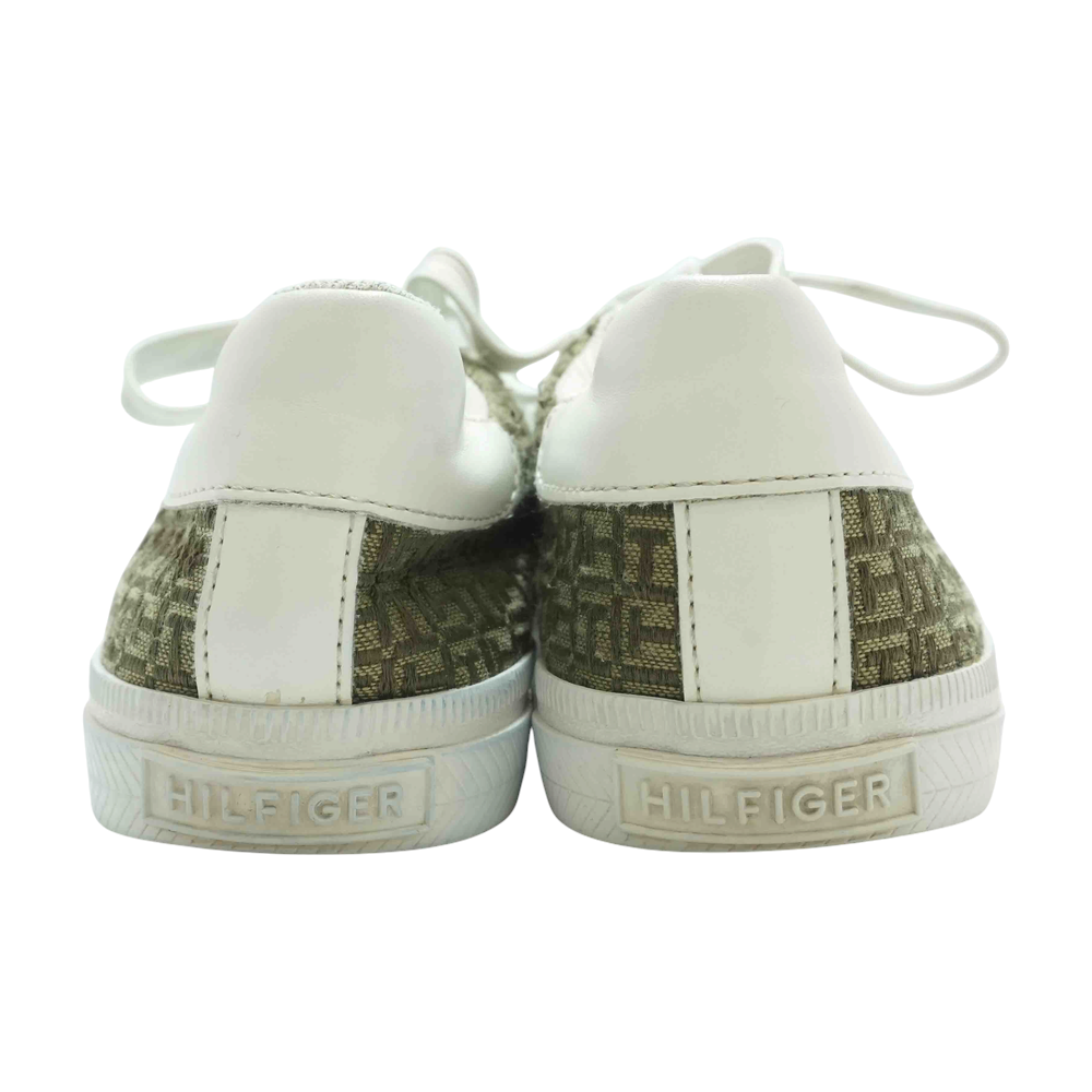Lorio Low-Top Athletic Shoes