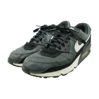 Black Low Top Athletic Shoes