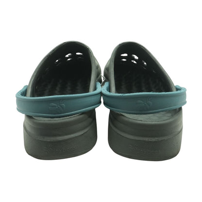 Black Sandals
