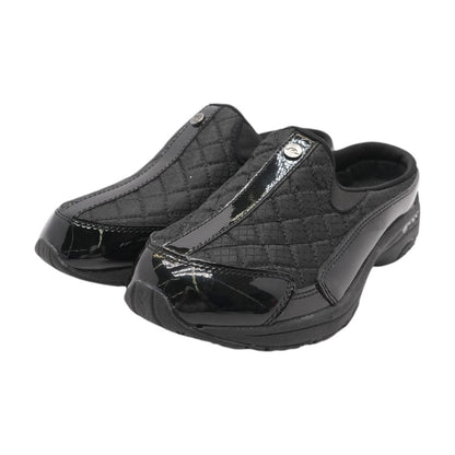 Black Clog