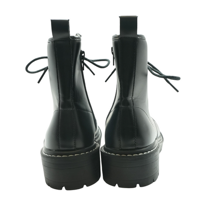 Black Boots