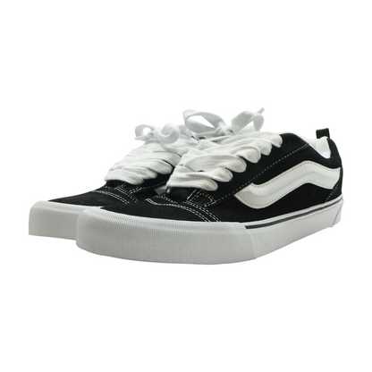 Old Skool Low-Top Athletic Shoes
