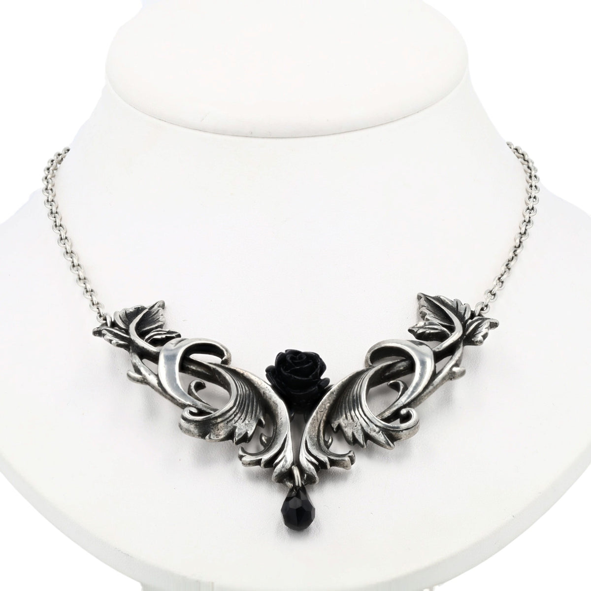 Costume Pendant Necklace