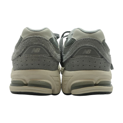 2002R Gray Athletic Shoes