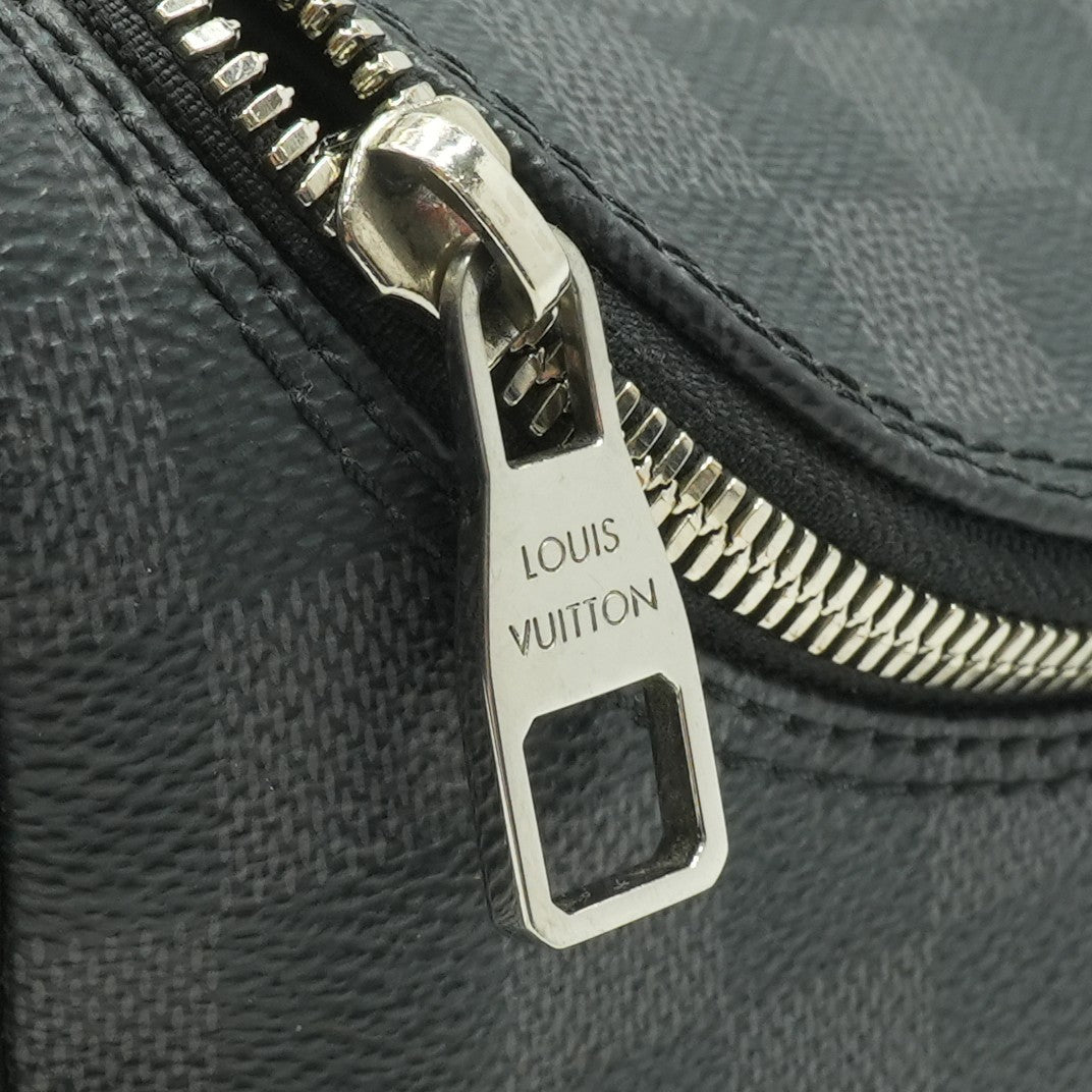 Damier Graphite Toiletry Bag