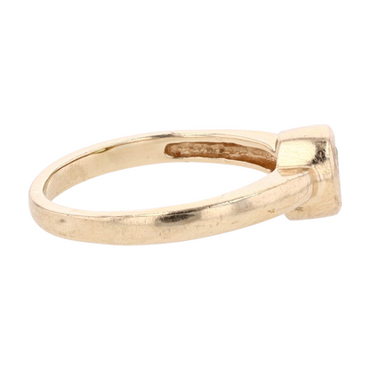 10K Yellow Gold Peridot Fashion Ring