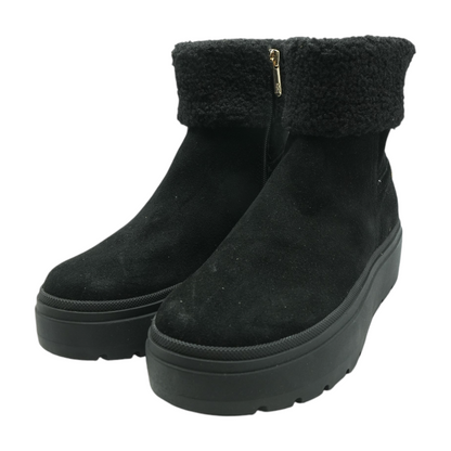 Black Boots