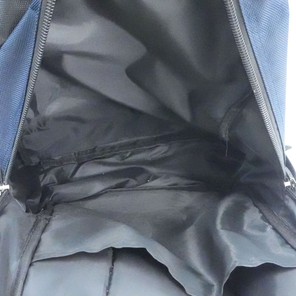 CloudNine Navy Backpack – Image 3
