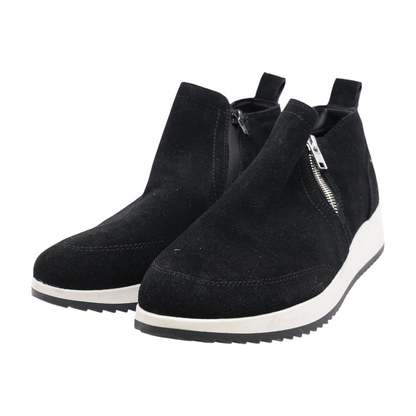 Black Ankle Boots