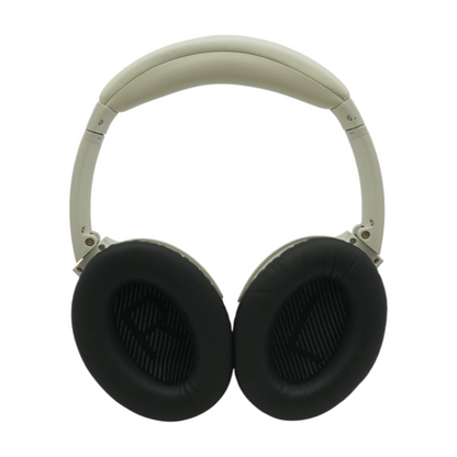 White Smoke QuietComfort Noise Cancelling Headphones With Black Earpads
