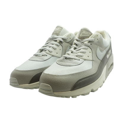Air Max 90 Low-Top Athletic Shoes