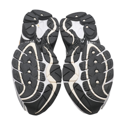 Omni 9 Low-Top Athletic Shoes