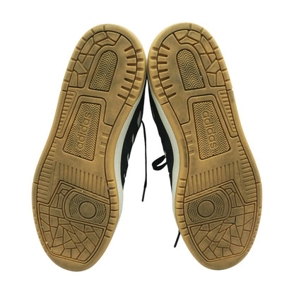 Black Low Top Athletic Shoes