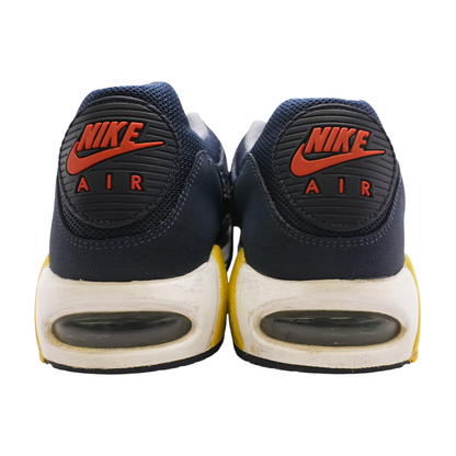 Air Max Correlate Low-Top Athletic Shoes