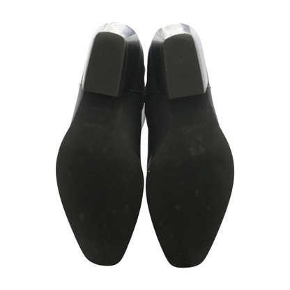 Black Boots