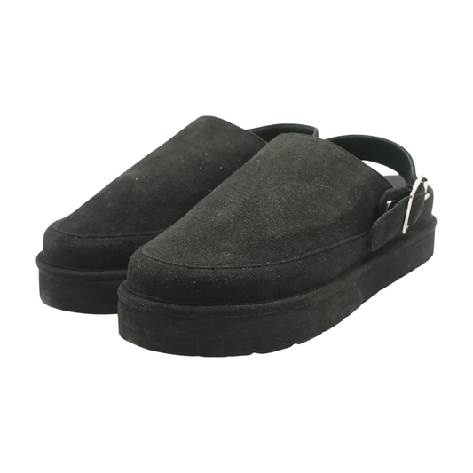 Black Slip-On Flats
