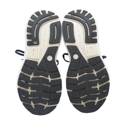 Ghost 16 Low-Top Athletic Shoes