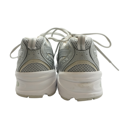530 Low-Top Athletic Shoes