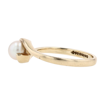 9K Yellow Gold Cultured Pearl Fashion Ring