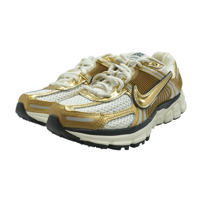 Zoom Vomero 5 Athletic Shoes
