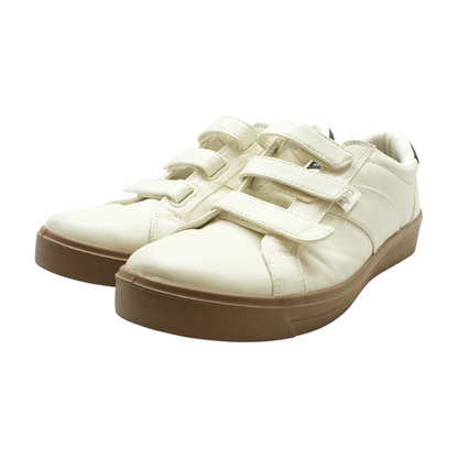 Viv Classic 2 Low-Top Athletic Shoes