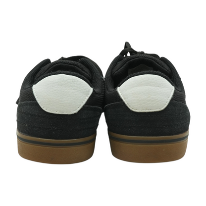 Axel Low-Top Athletic Shoes