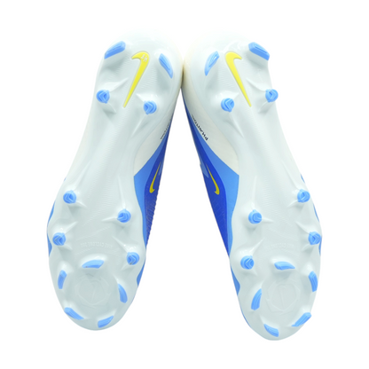 Phantom 6 Low Academy MG Low-Top Athletic Shoes