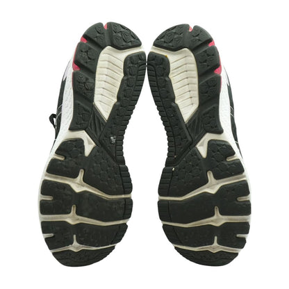 GT-1000 Black Low Top Athletic Shoes
