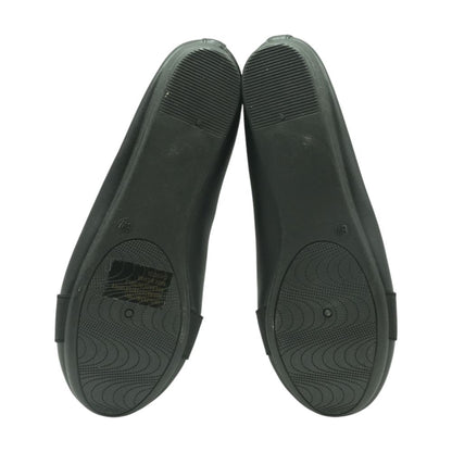 Black Ballet Flats
