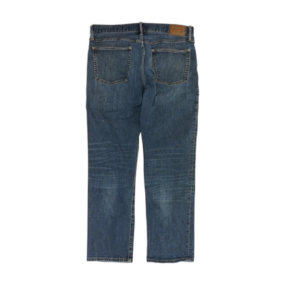 Straight Jeans