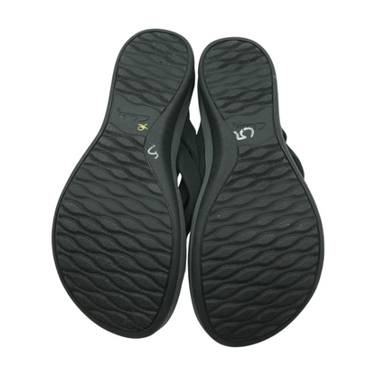 Black Wedged Sandals