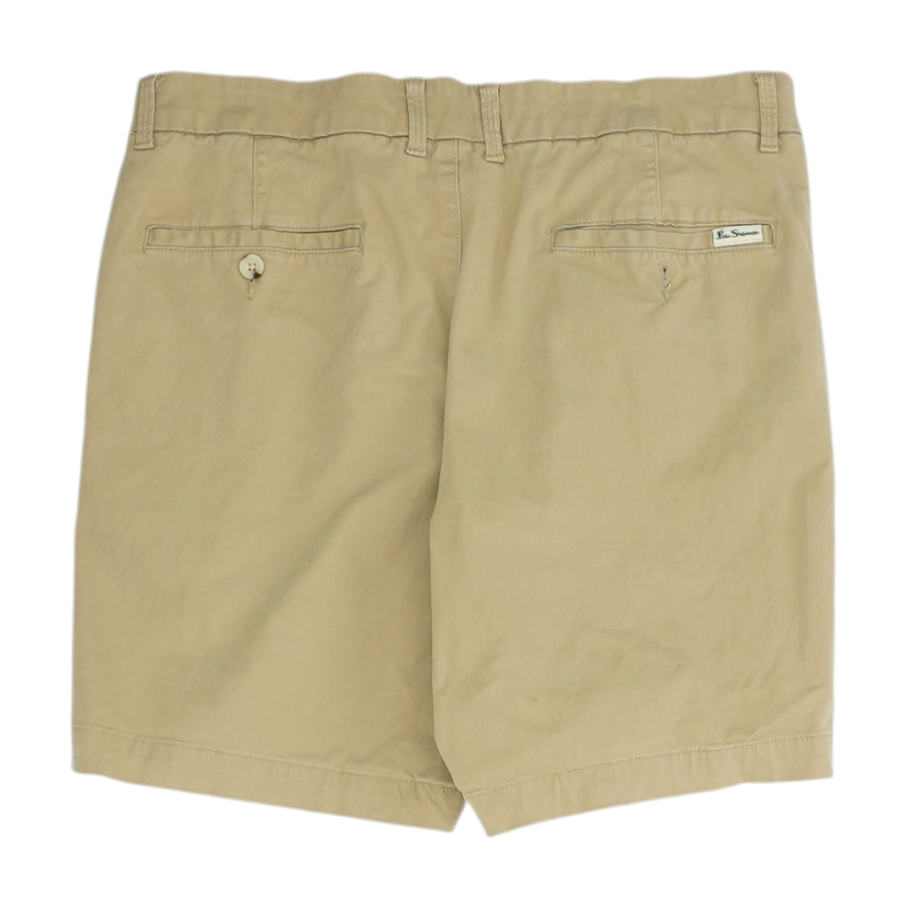 Beige Chino / Khaki Shorts