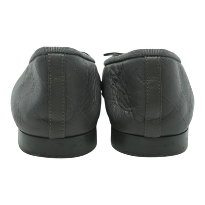 Interlocking CC Ballet Flats in Gray